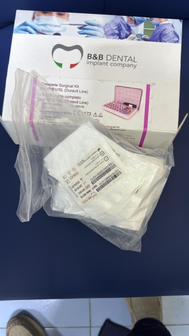 Implant kit and clinical materials.